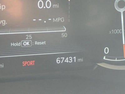 2022 Genesis G70 2.0T RWD