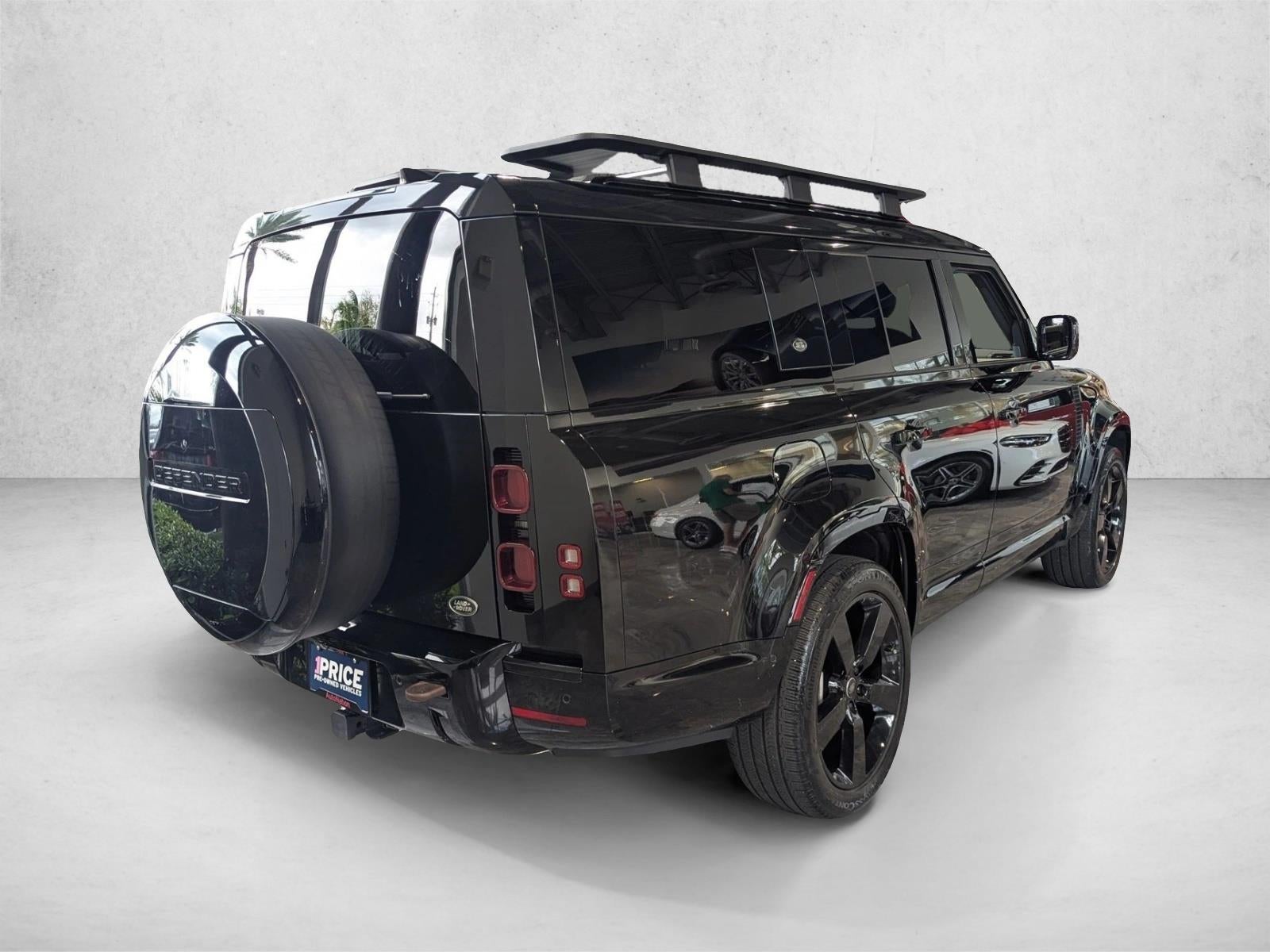 2023 Land Rover Defender 130 X-Dynamic SE AWD