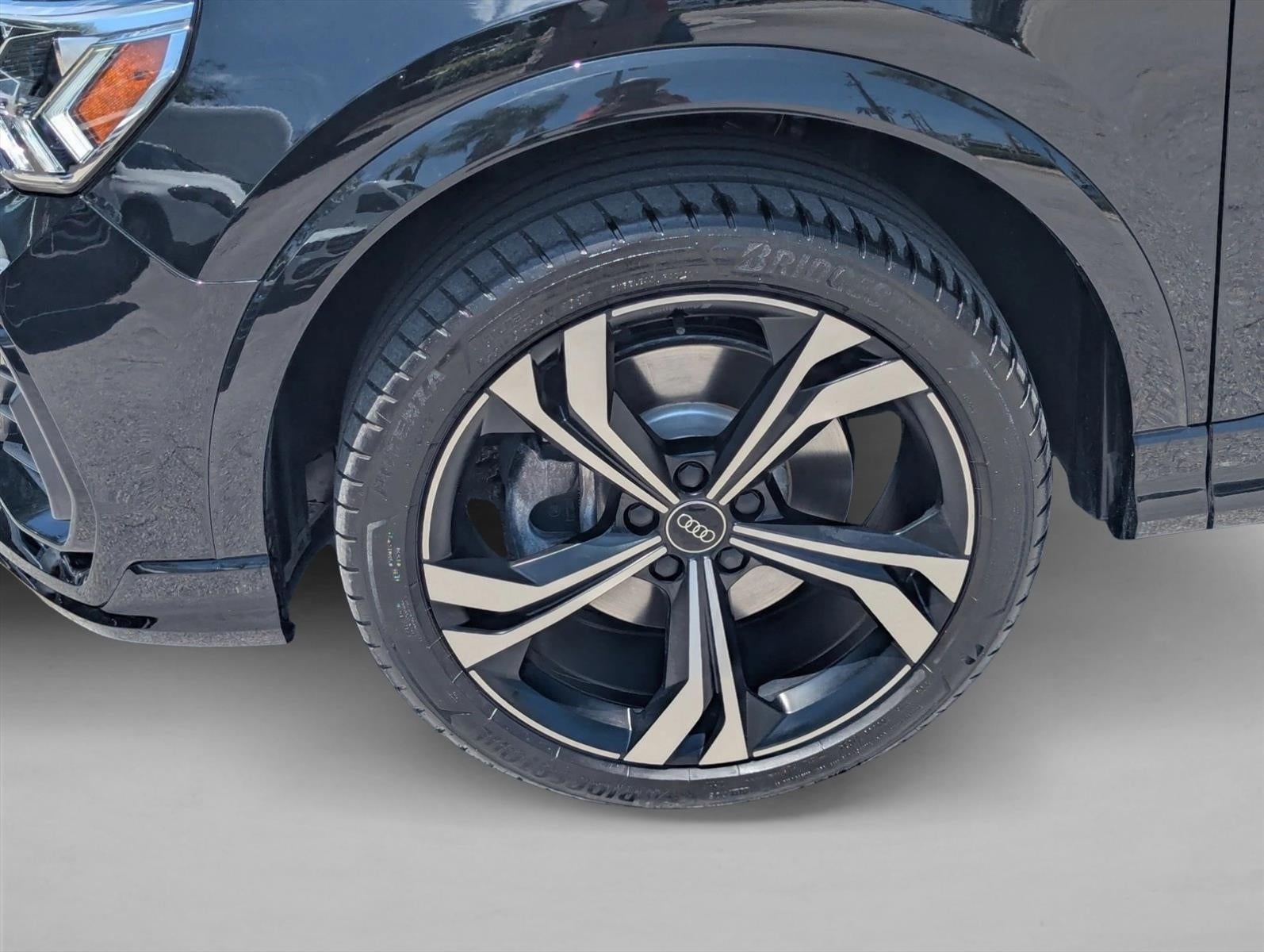2024 Audi Q3 S line Premium Plus 45 TFSI quattro