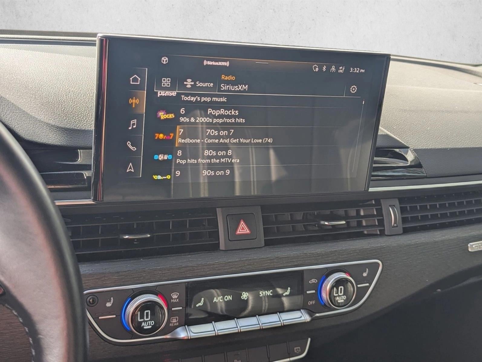 2020 Audi A4 Sedan Premium Plus 45 TFSI quattro