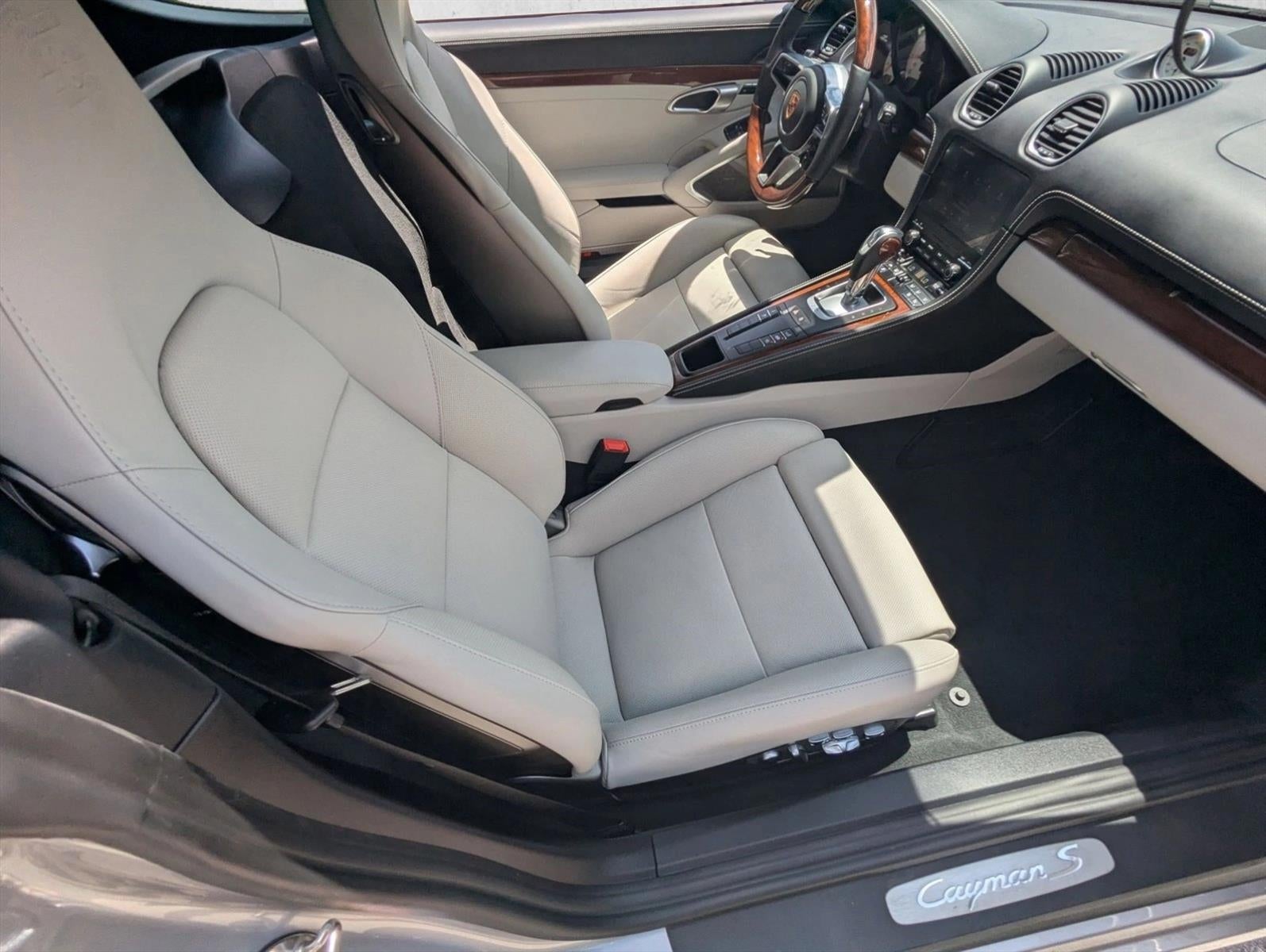 2024 Porsche 718 Cayman S Coupe