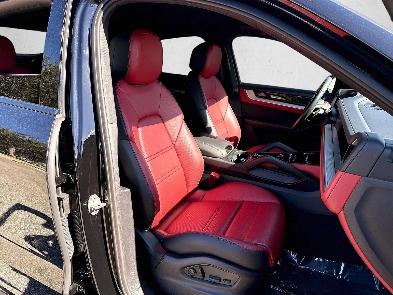 2024 Porsche Cayenne Coupe AWD