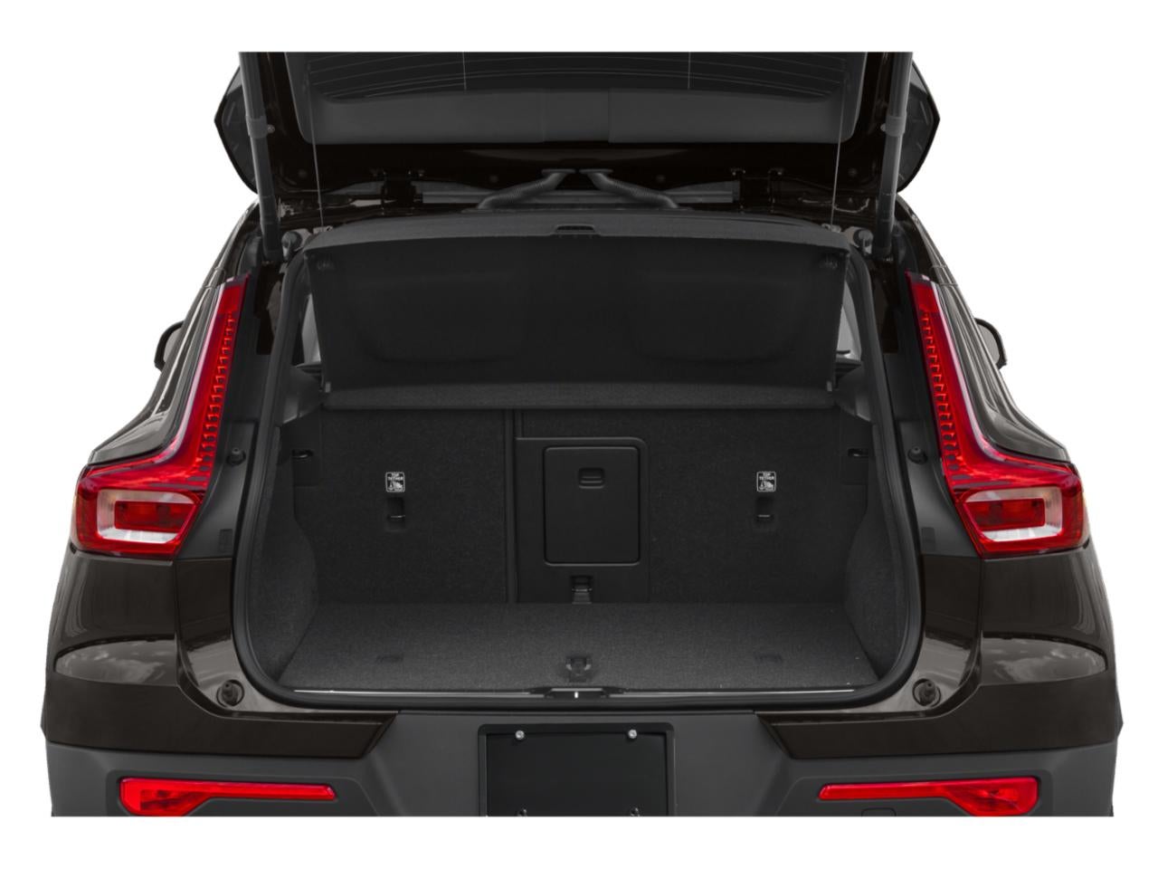 2022 Volvo XC40 T5 AWD Momentum