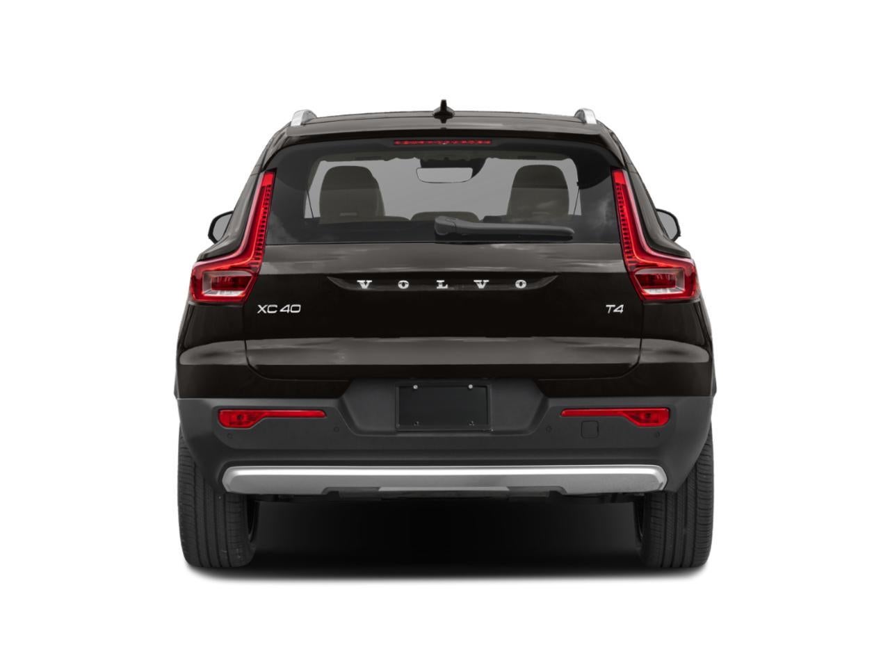 2022 Volvo XC40 T5 AWD Momentum