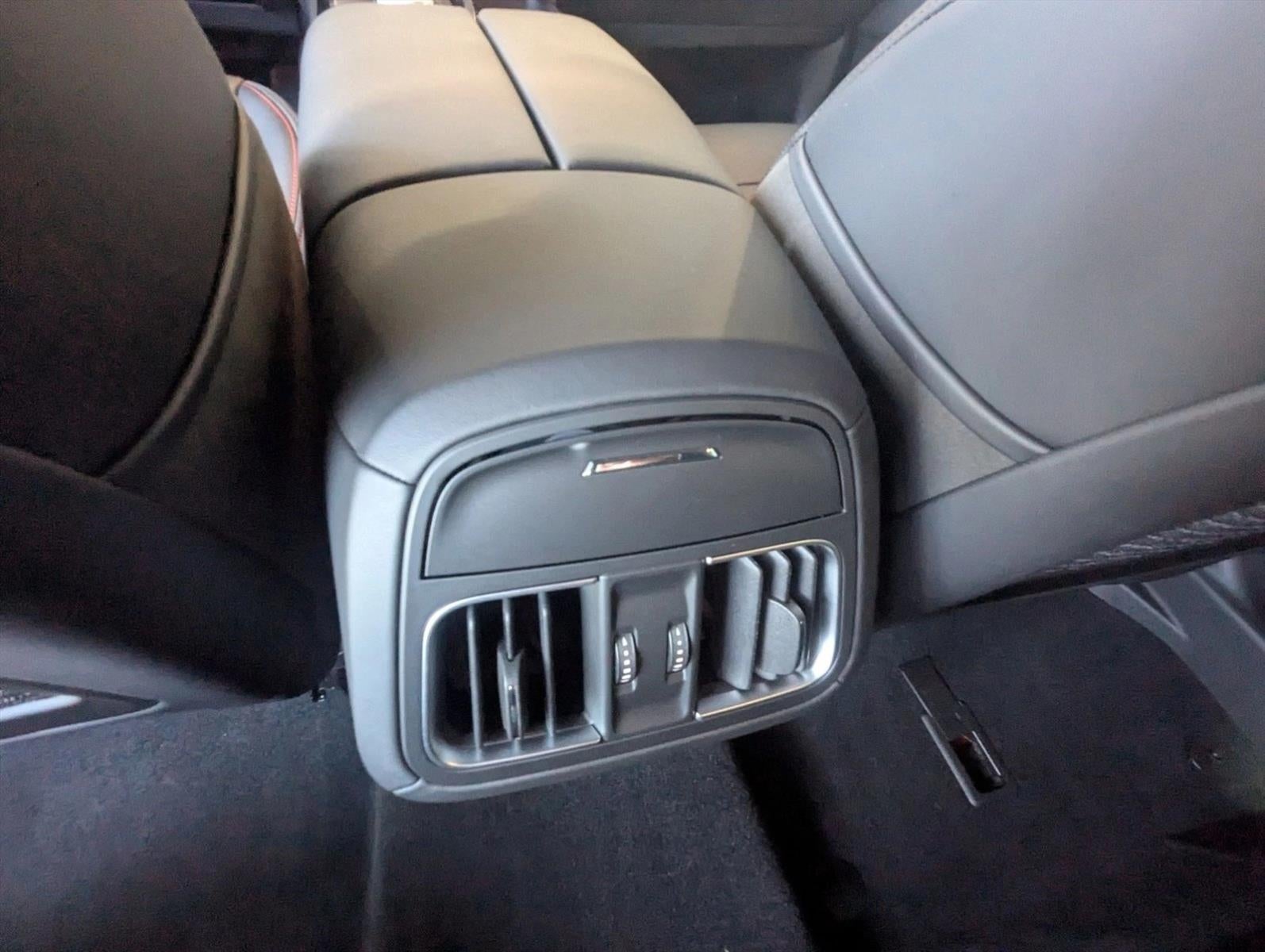 2024 Maserati Levante GT Ultima AWD