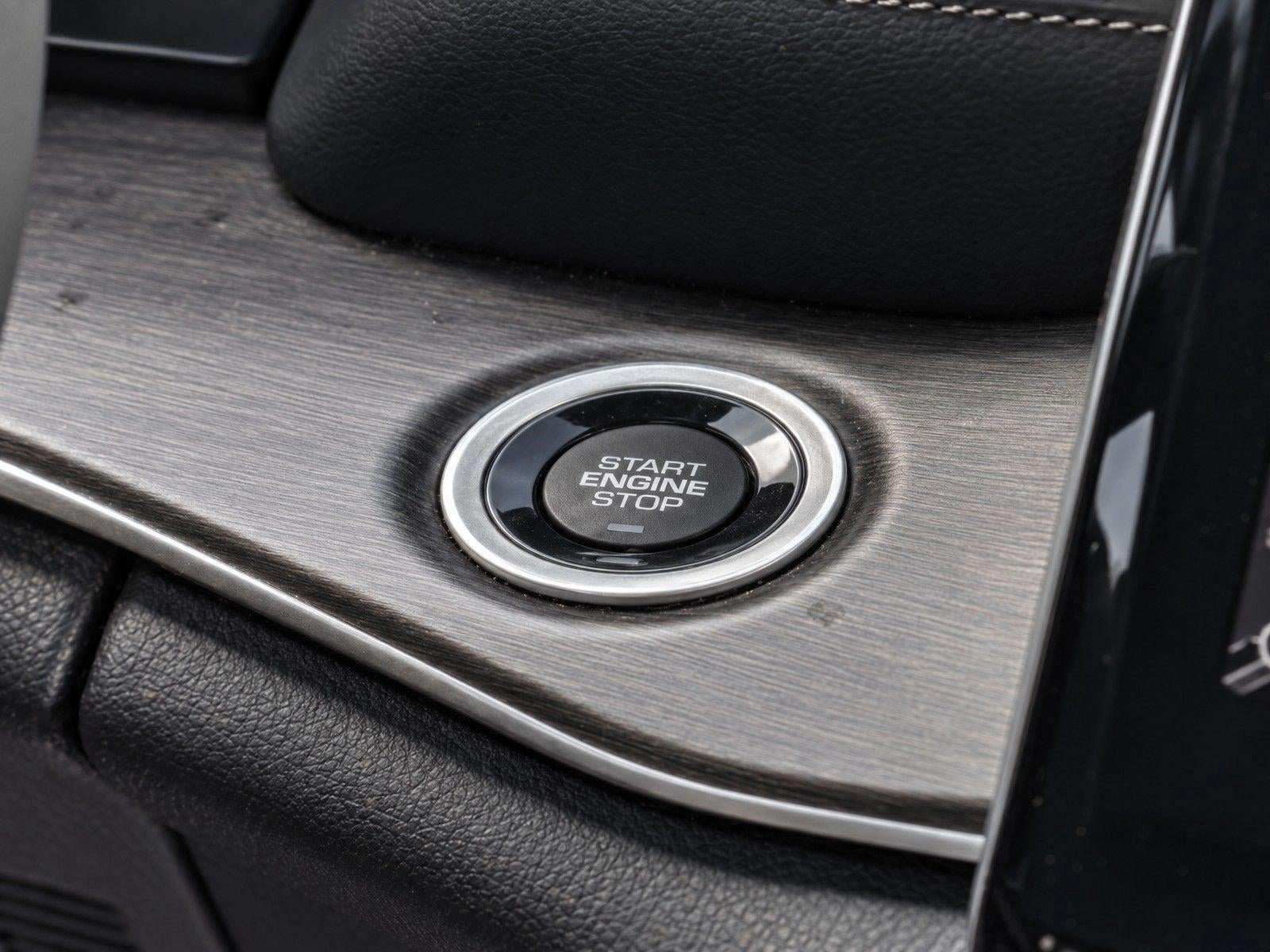 2023 Jeep Grand Cherokee Limited 4x2