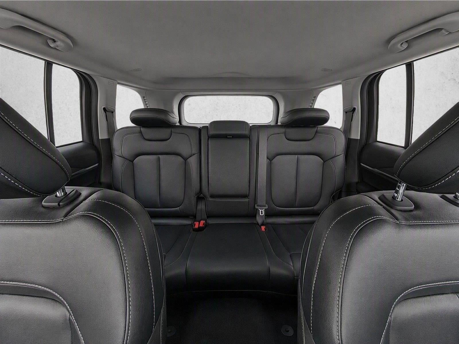 2023 Jeep Grand Cherokee Limited 4x2