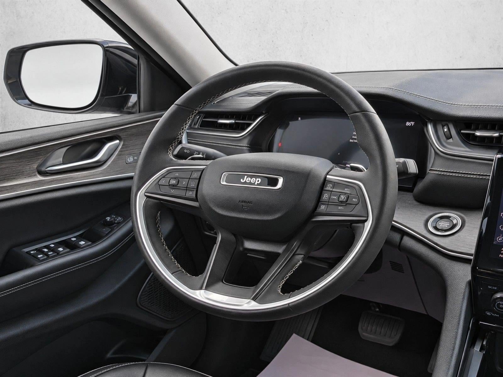 2023 Jeep Grand Cherokee Limited 4x2