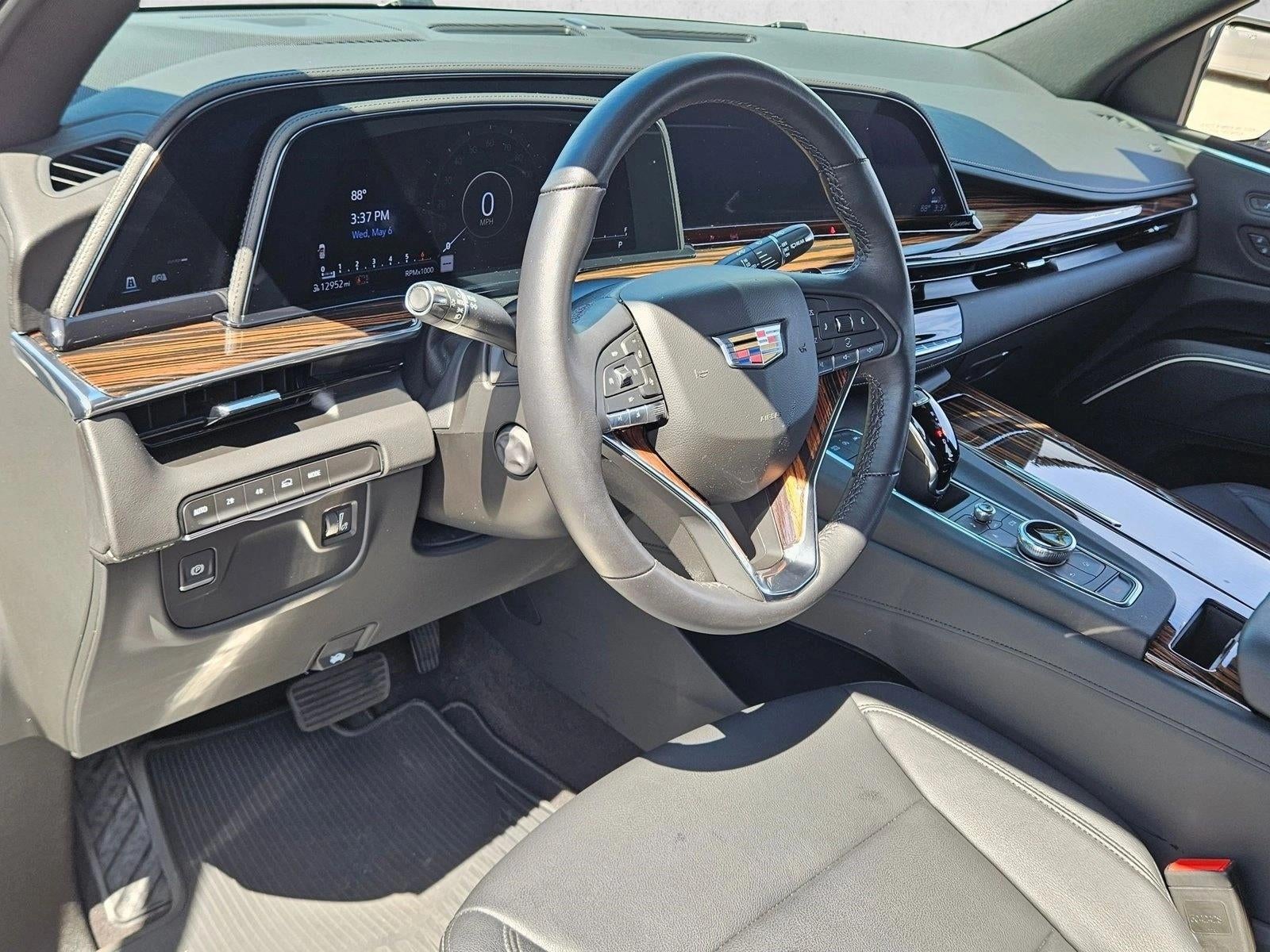 2024 Cadillac Escalade 4WD Luxury