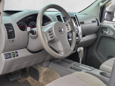 2017 Nissan Frontier Crew Cab 4x2 SV V6 Auto