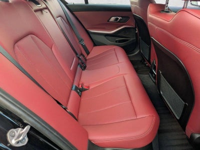 2023 BMW 330i Sedan