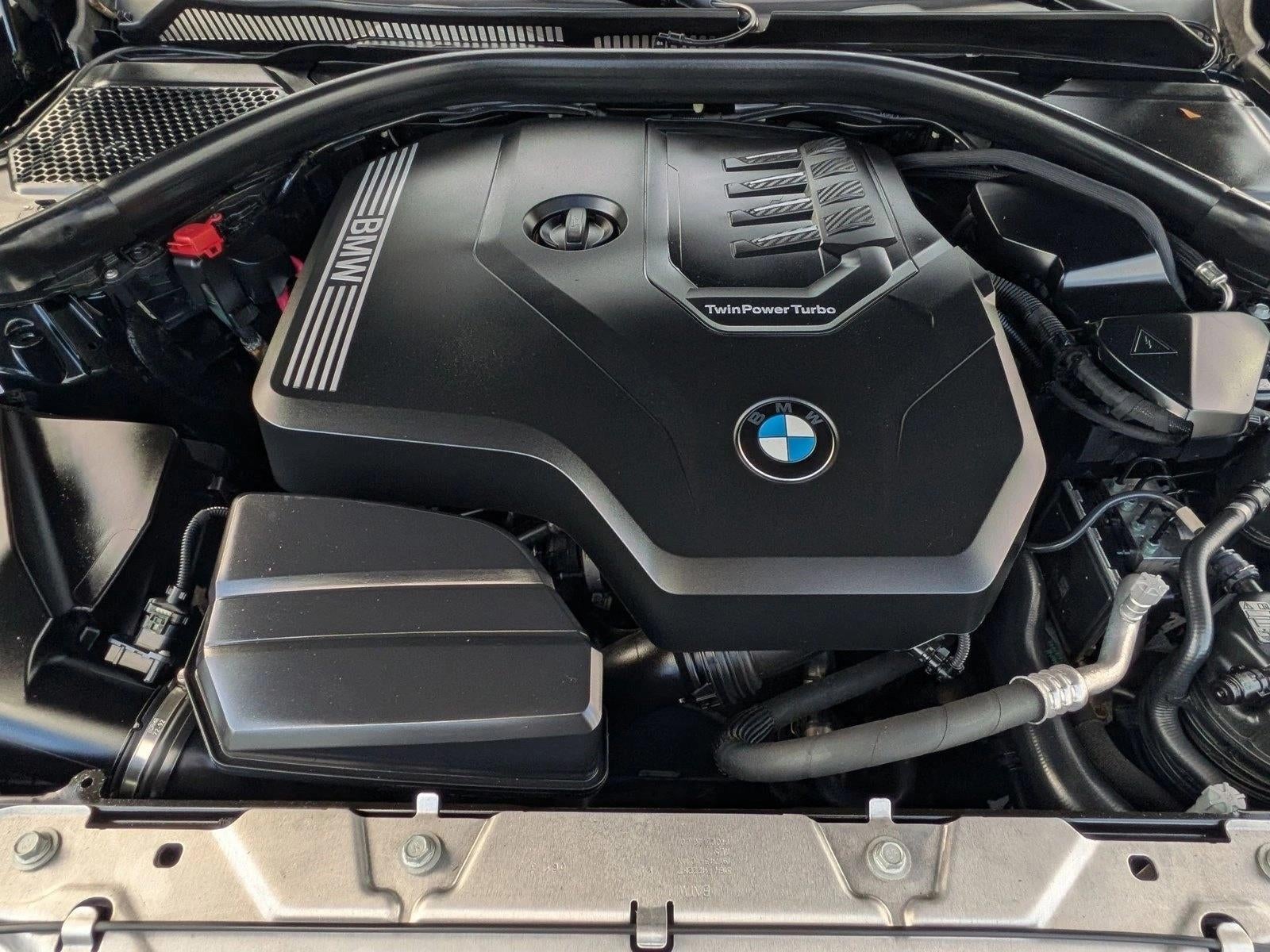 2023 BMW 330i Sedan