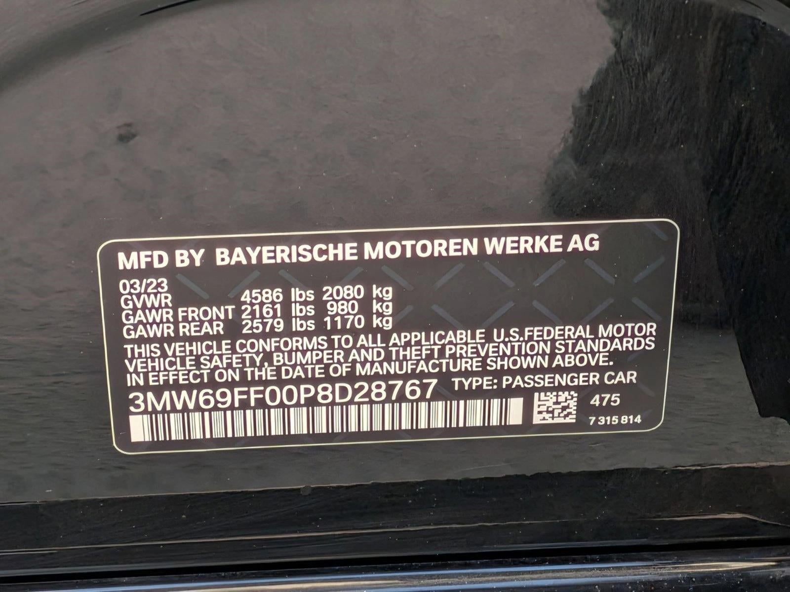 2023 BMW 330i Sedan