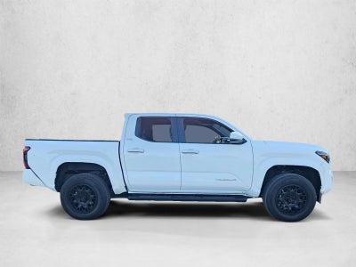 2024 Toyota Tacoma 2WD 2WD SR5 Double Cab 5' Bed AT (Natl)