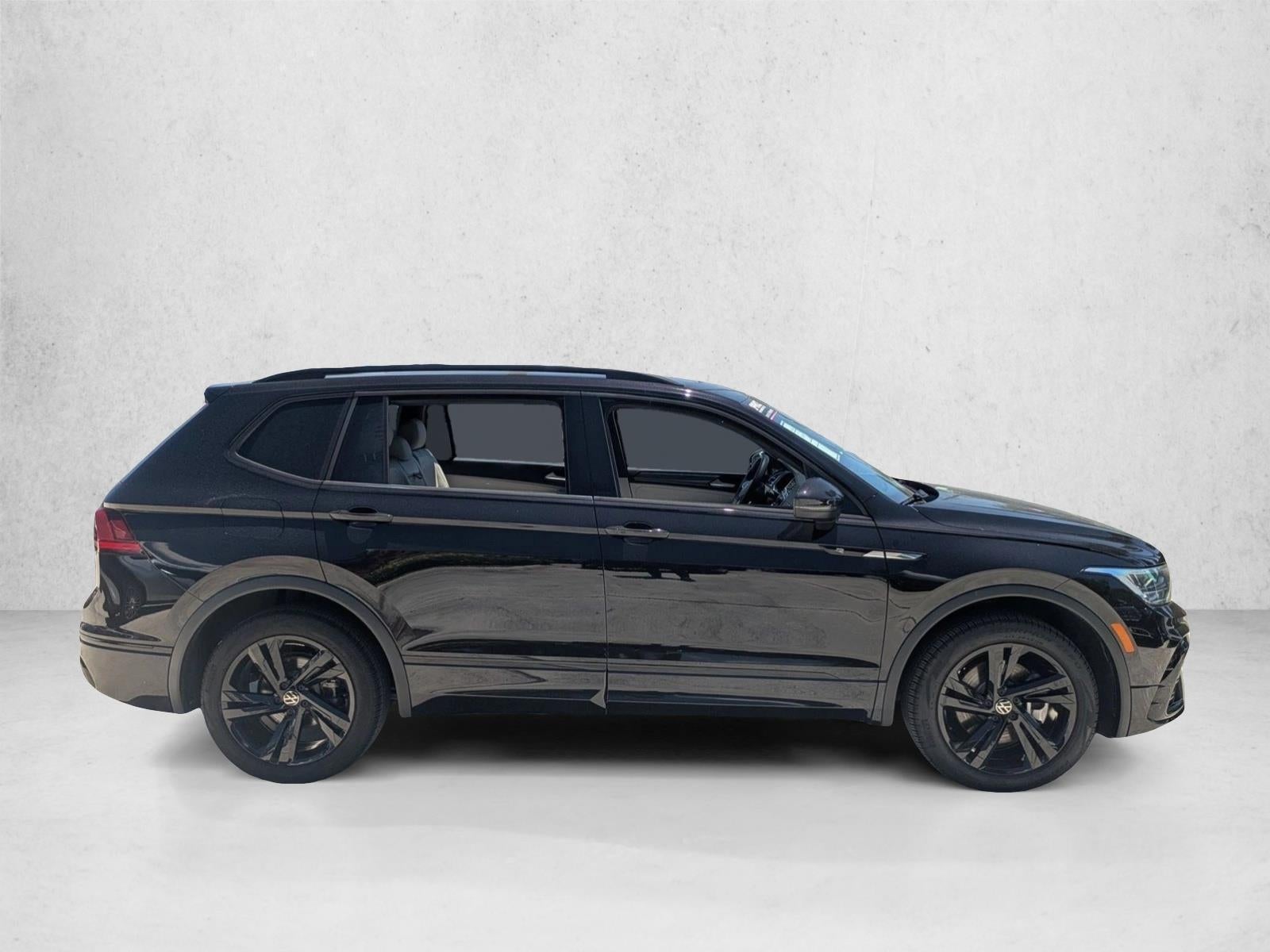 2024 Volkswagen Tiguan 2.0T SE R-Line Black FWD