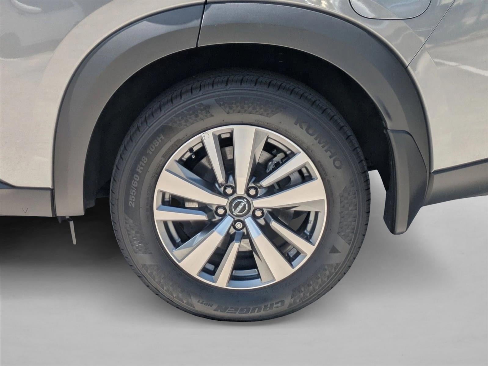 2025 Nissan Pathfinder SL 2WD