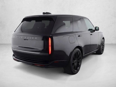 2025 Land Rover Range Rover P400 SE SWB
