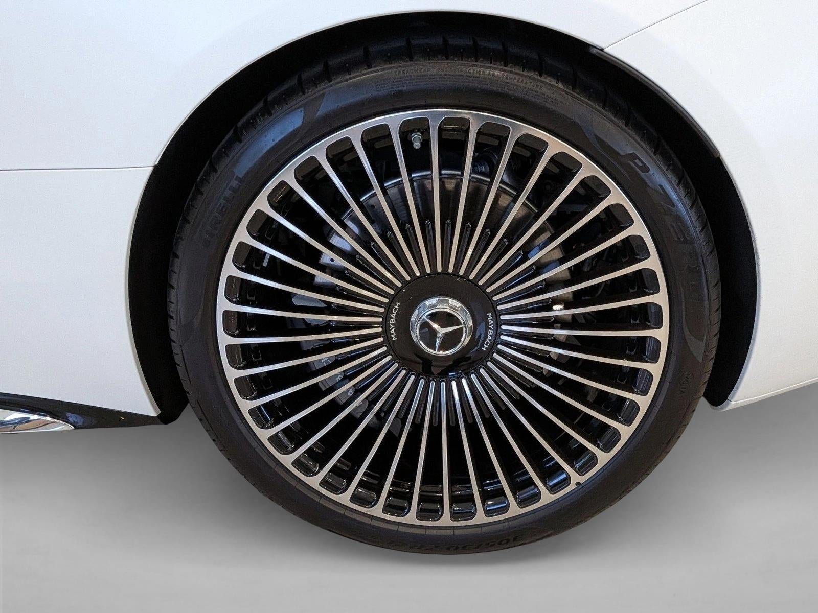 2026 Mercedes-Benz SL-Class Maybach SL 680 Monogram Series Roadster