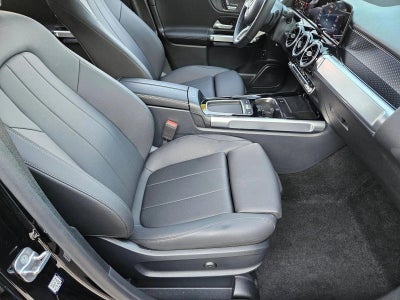2025 Mercedes-Benz GLB GLB 250 SUV