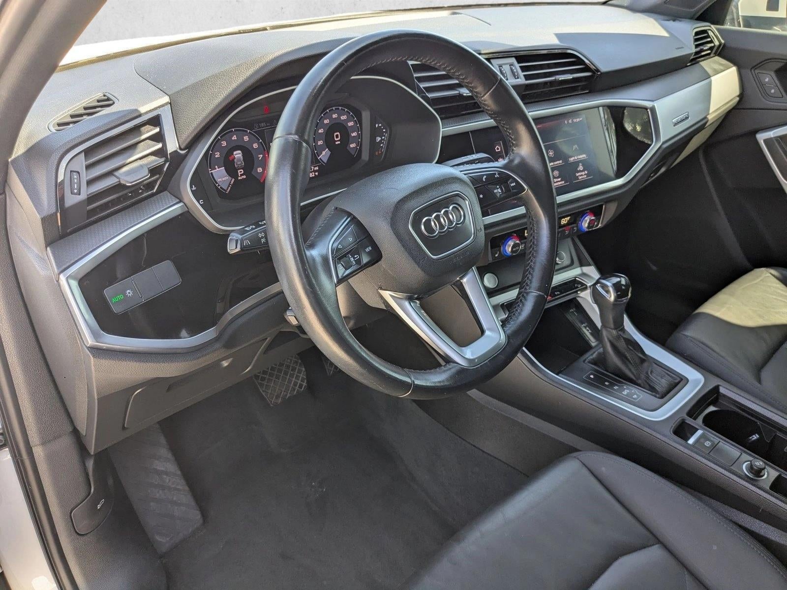 2019 Audi Q3 2.0 TFSI Premium quattro