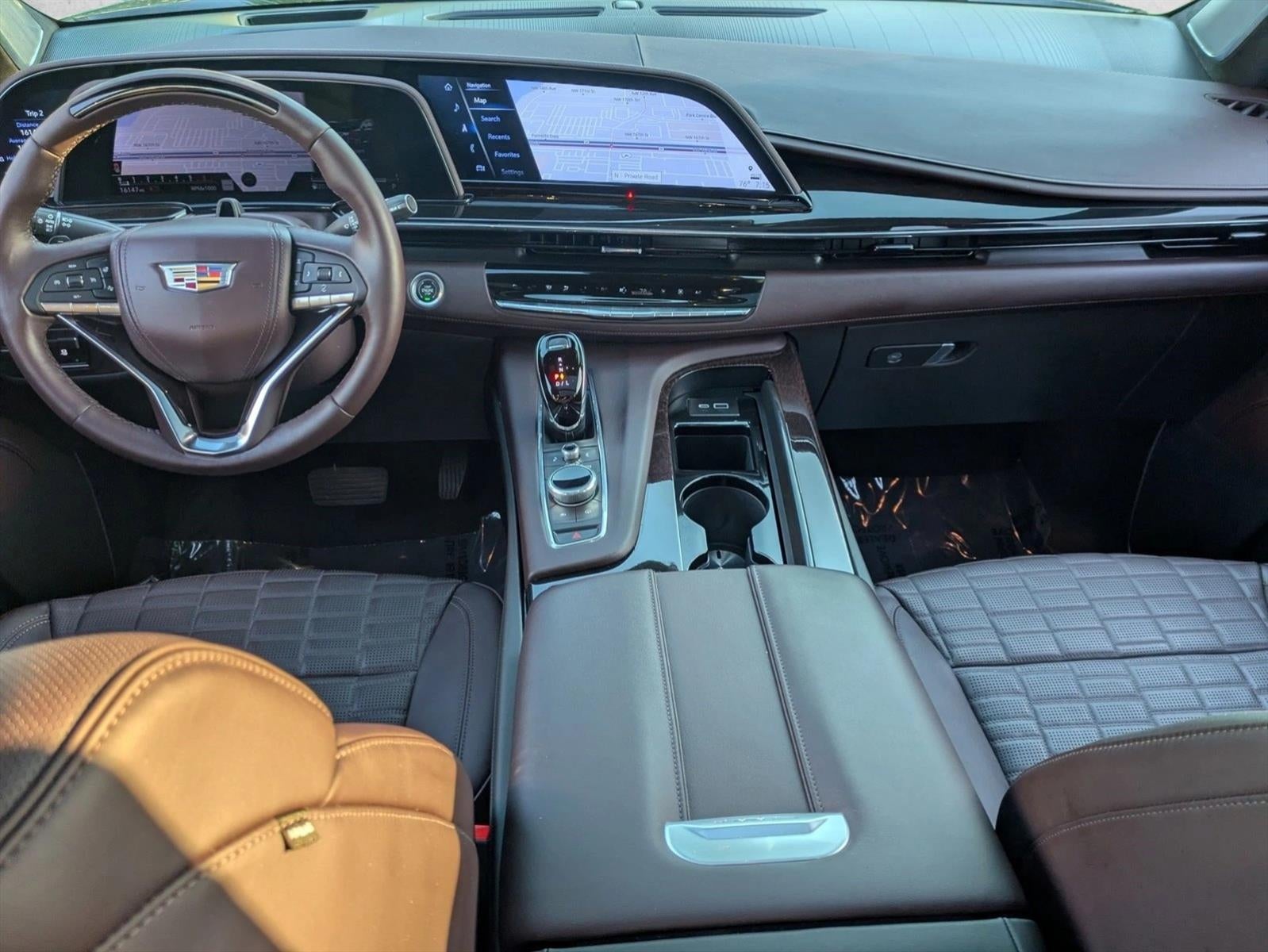 2024 Cadillac Escalade 4WD Sport Platinum