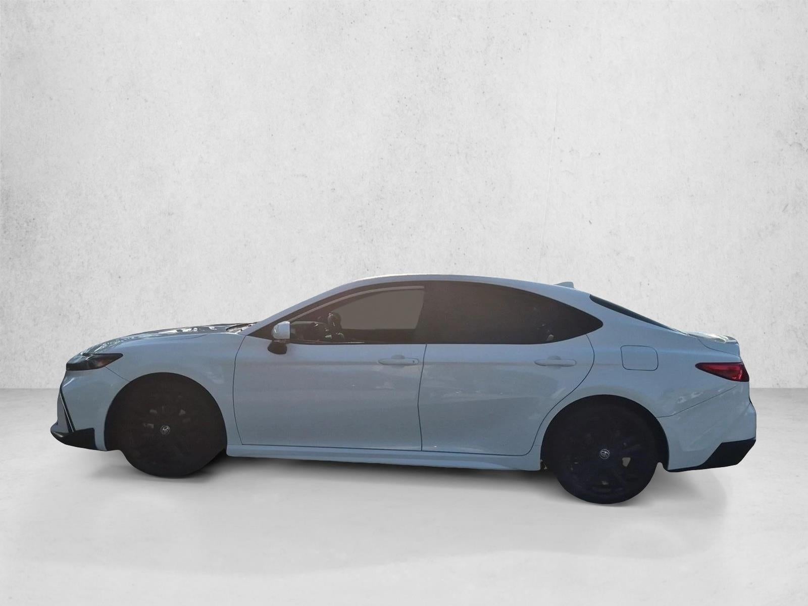 2025 Toyota Camry SE (Natl)