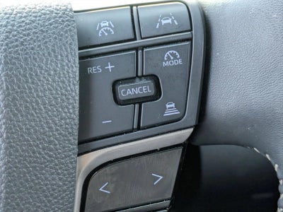 2025 Toyota Camry SE (SE)
