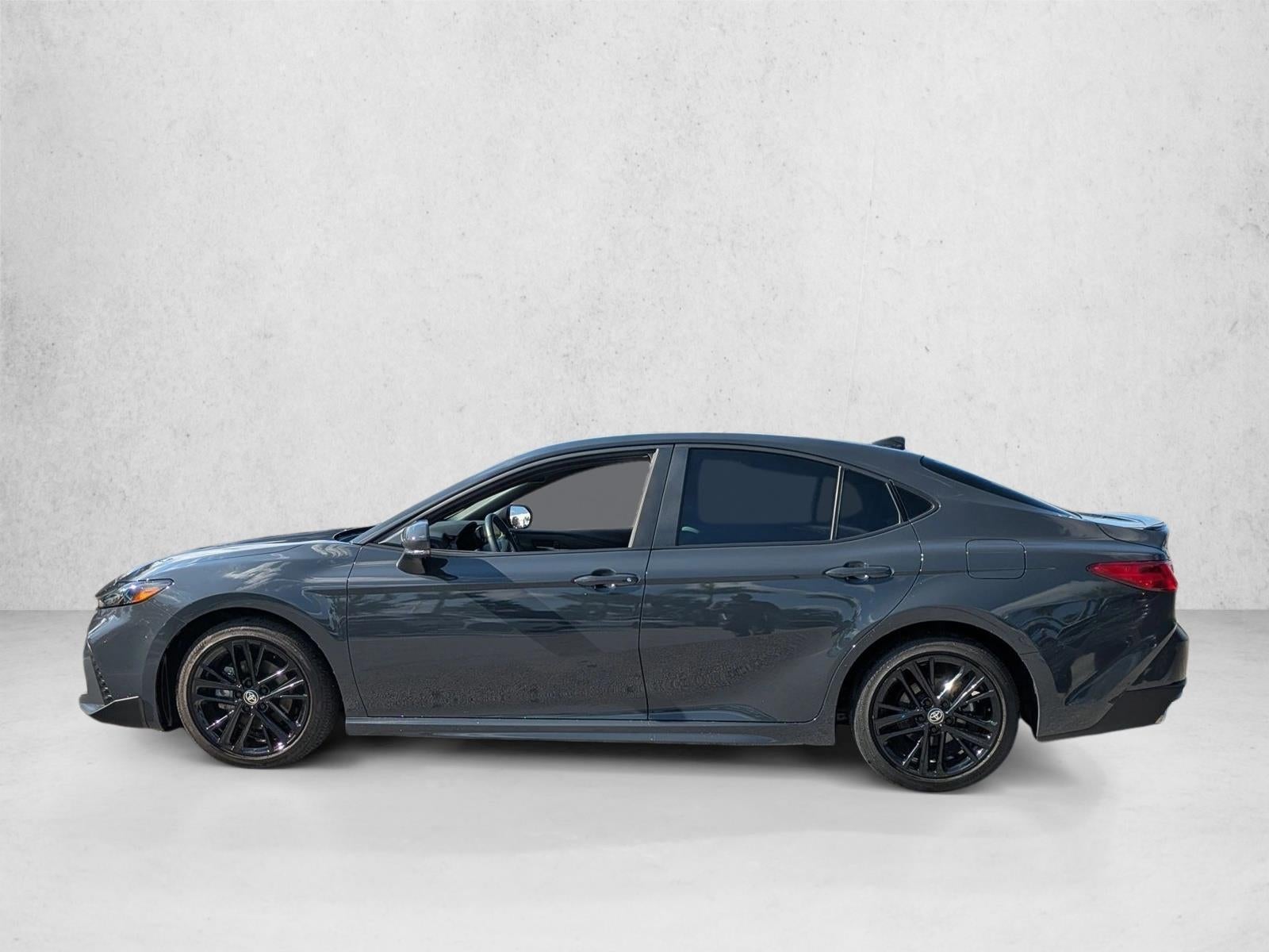 2025 Toyota Camry SE (SE)