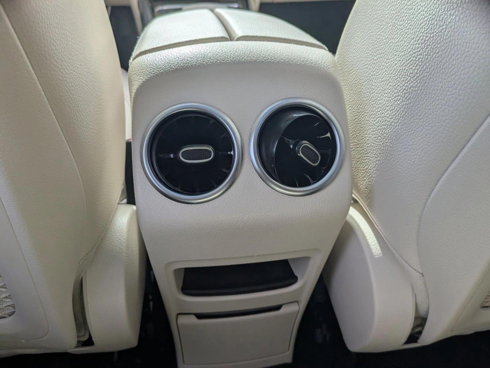 2022 Mercedes-Benz GLB GLB 250 SUV