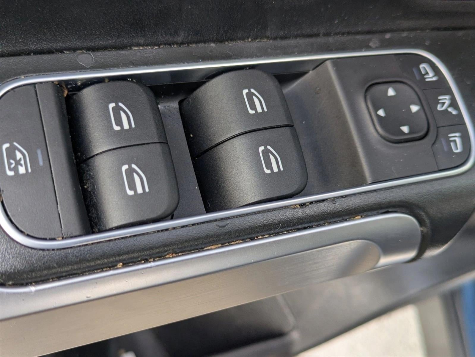 2021 Mercedes-Benz GLB GLB 250 SUV