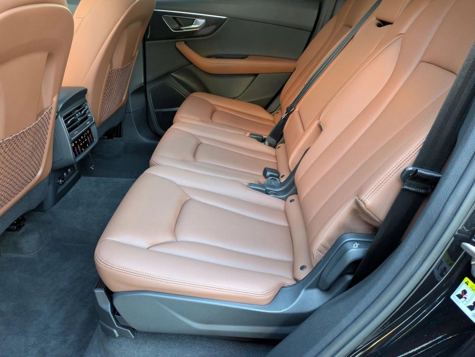 2021 Audi Q7 Prestige 55 TFSI quattro