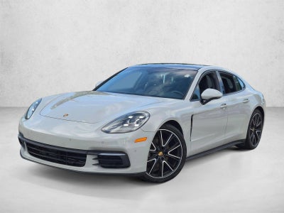 2018 Porsche Panamera RWD