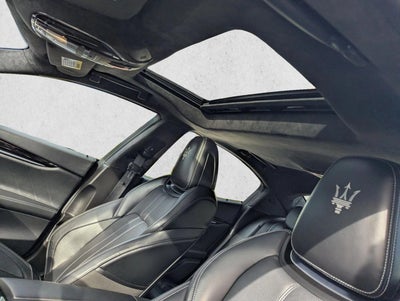 2022 Maserati Ghibli Modena Q4 3.0L