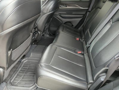 2023 Jeep Grand Cherokee Limited 4x2