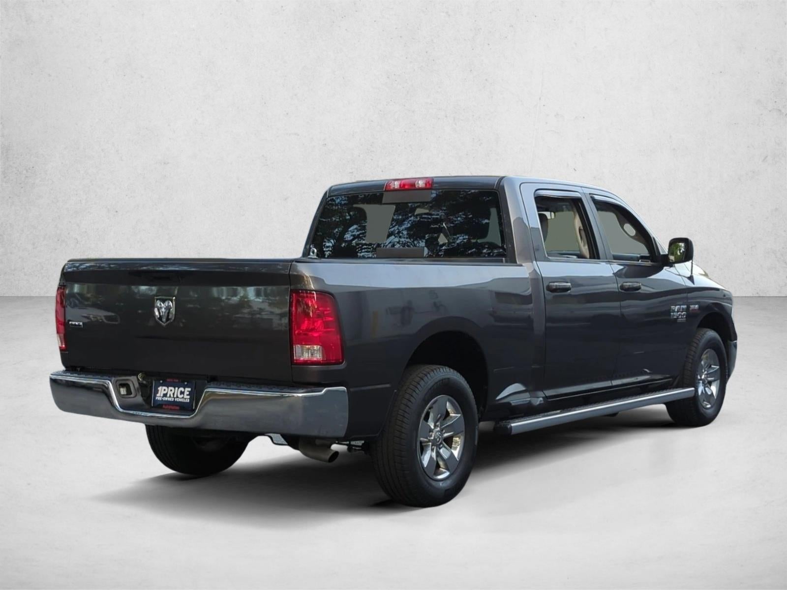 2020 RAM 1500 Classic SLT 4x2 Crew Cab 6'4" Box