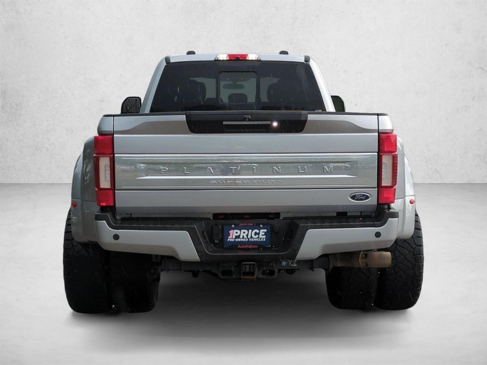 2021 Ford Super Duty F-450 DRW Platinum 4WD Crew Cab 8' Box