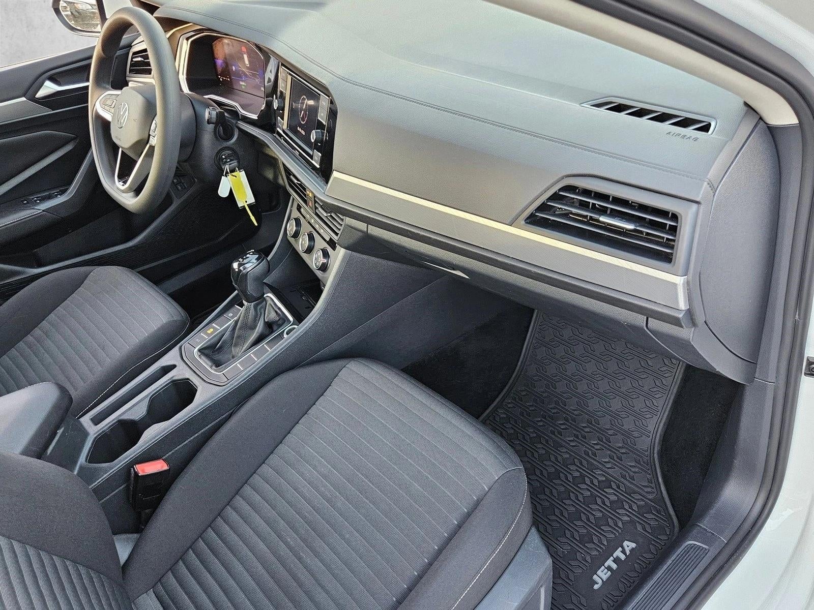 2022 Volkswagen Jetta S Auto