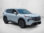 2024 Nissan Rogue FWD SV
