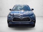 2022 Toyota Highlander XLE FWD (Natl)