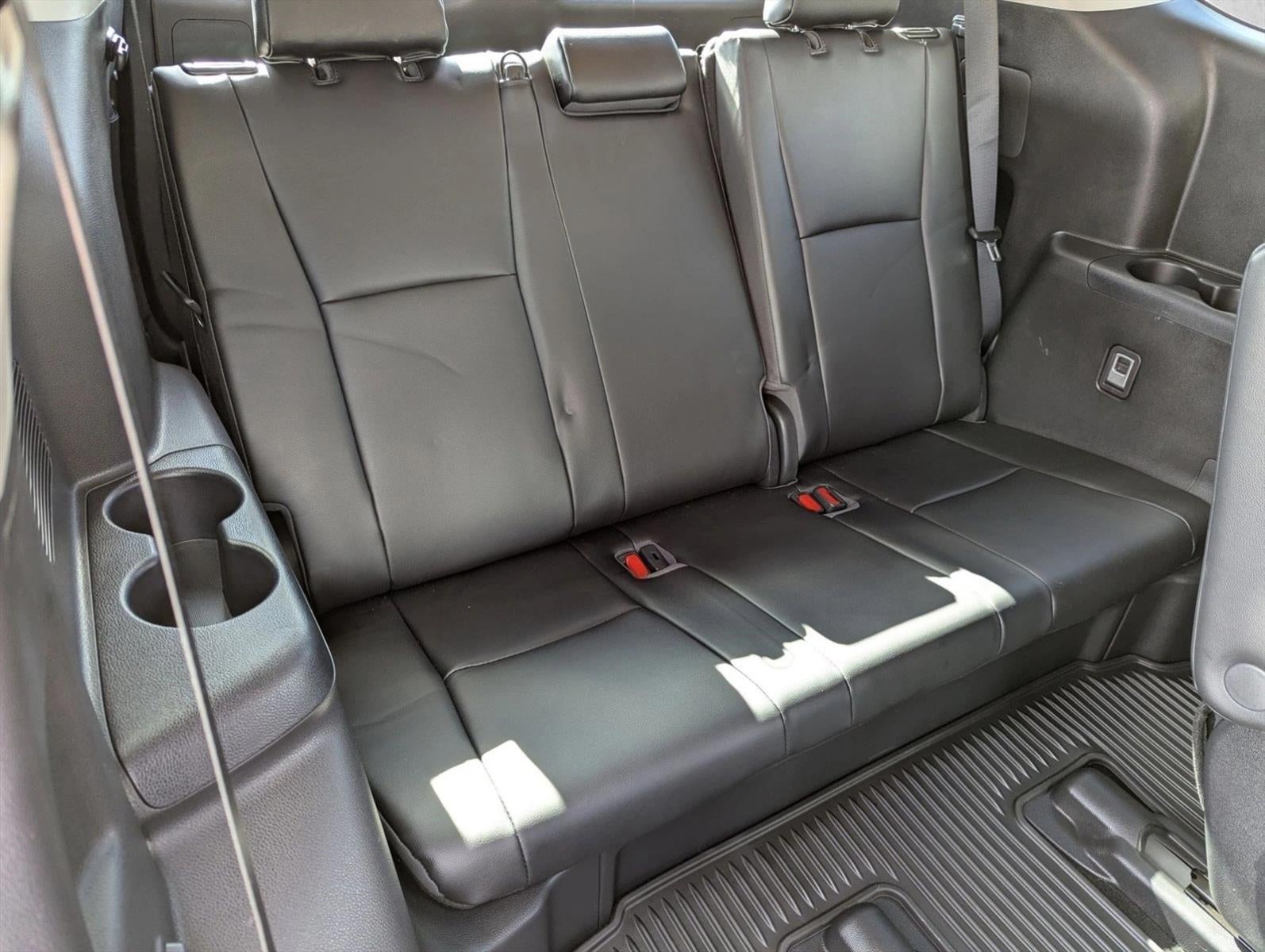 2022 Toyota Highlander XLE FWD (Natl)