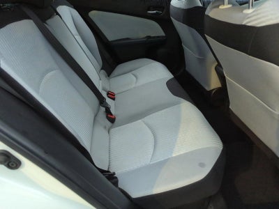 2016 Toyota Prius 5dr HB Two Eco (Natl)