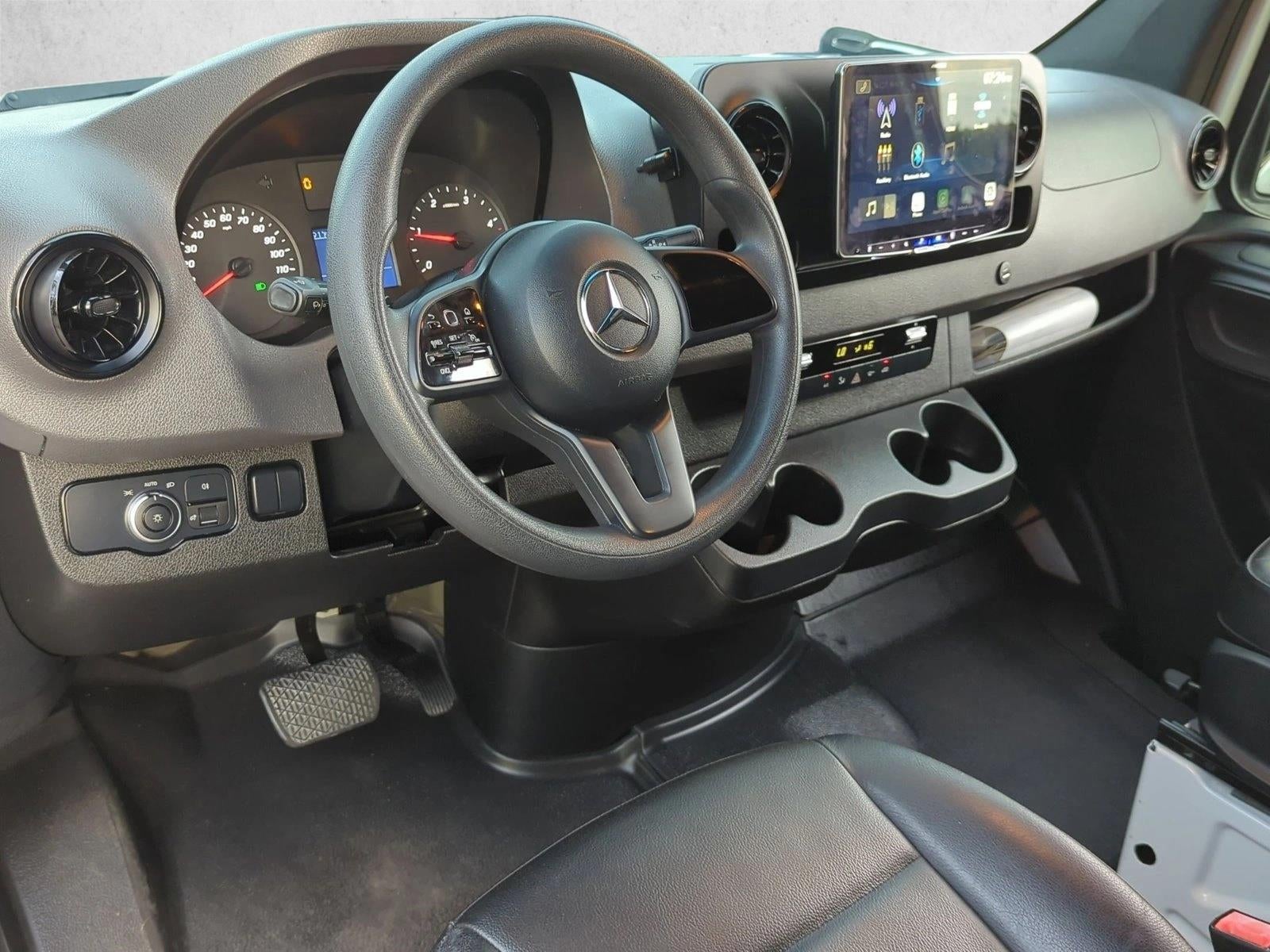 2022 Mercedes-Benz Sprinter Cargo Van 2500 Standard Roof I4 144" RWD