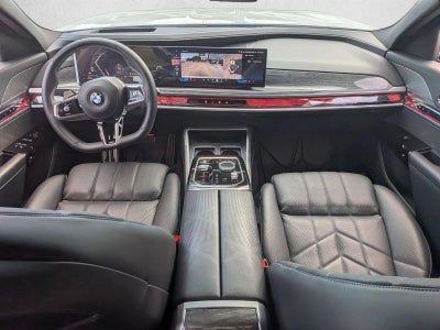 2024 BMW 760i xDrive Sedan