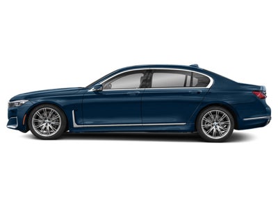 2022 BMW 740i Sedan