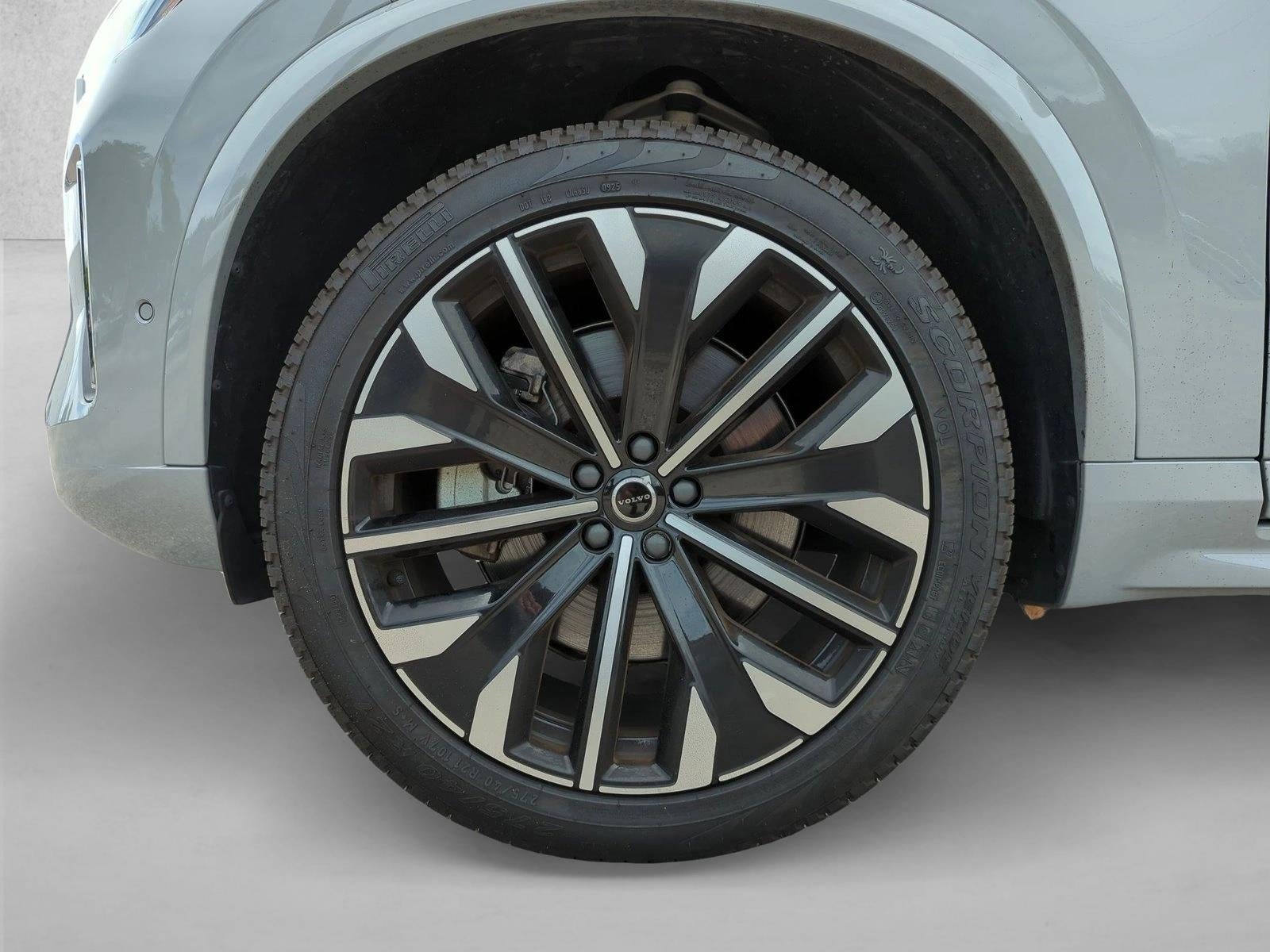 2025 Volvo XC90 Plug-In Hybrid 2025.5 T8 AWD Ultra 7-Seater