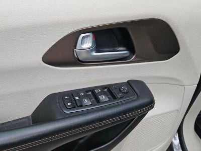 2018 Chrysler Pacifica Touring L FWD