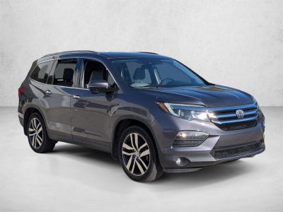 2018 Honda Pilot Touring 2WD