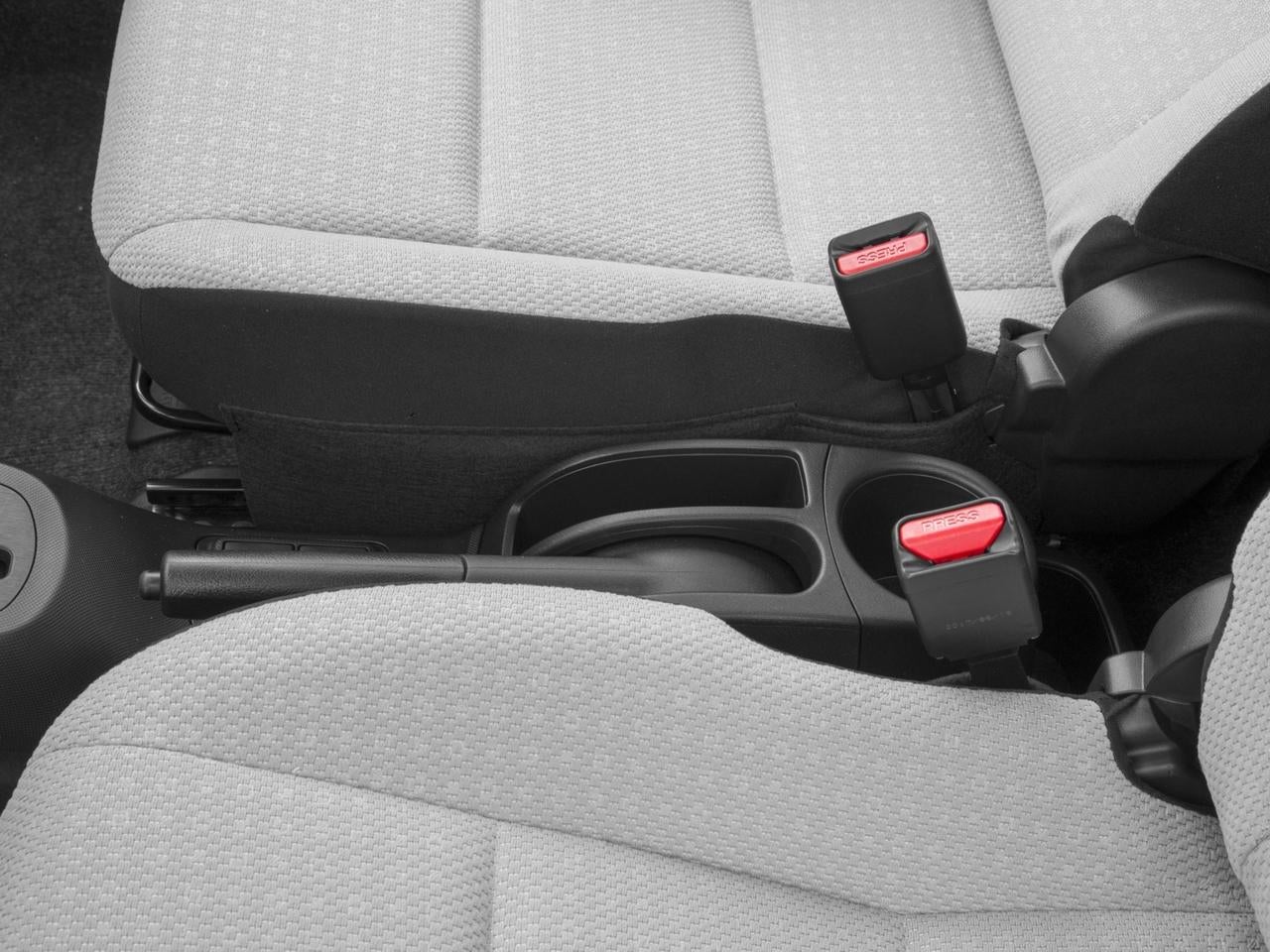 2018 Toyota Prius c Two (GS)