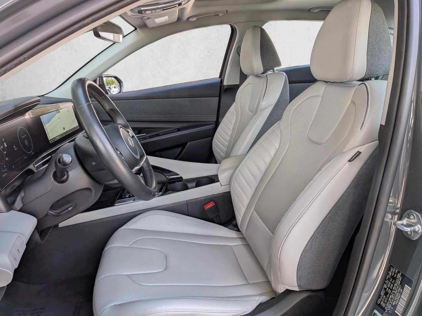 2024 Hyundai ELANTRA Limited IVT