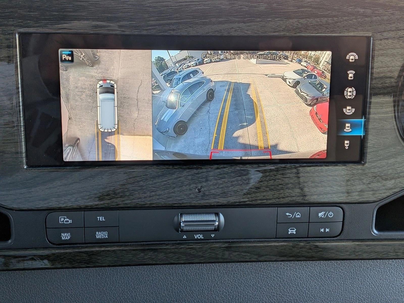 2023 Mercedes-Benz Sprinter Cargo Van 2500 Standard Roof I4 Diesel HO 144" RWD